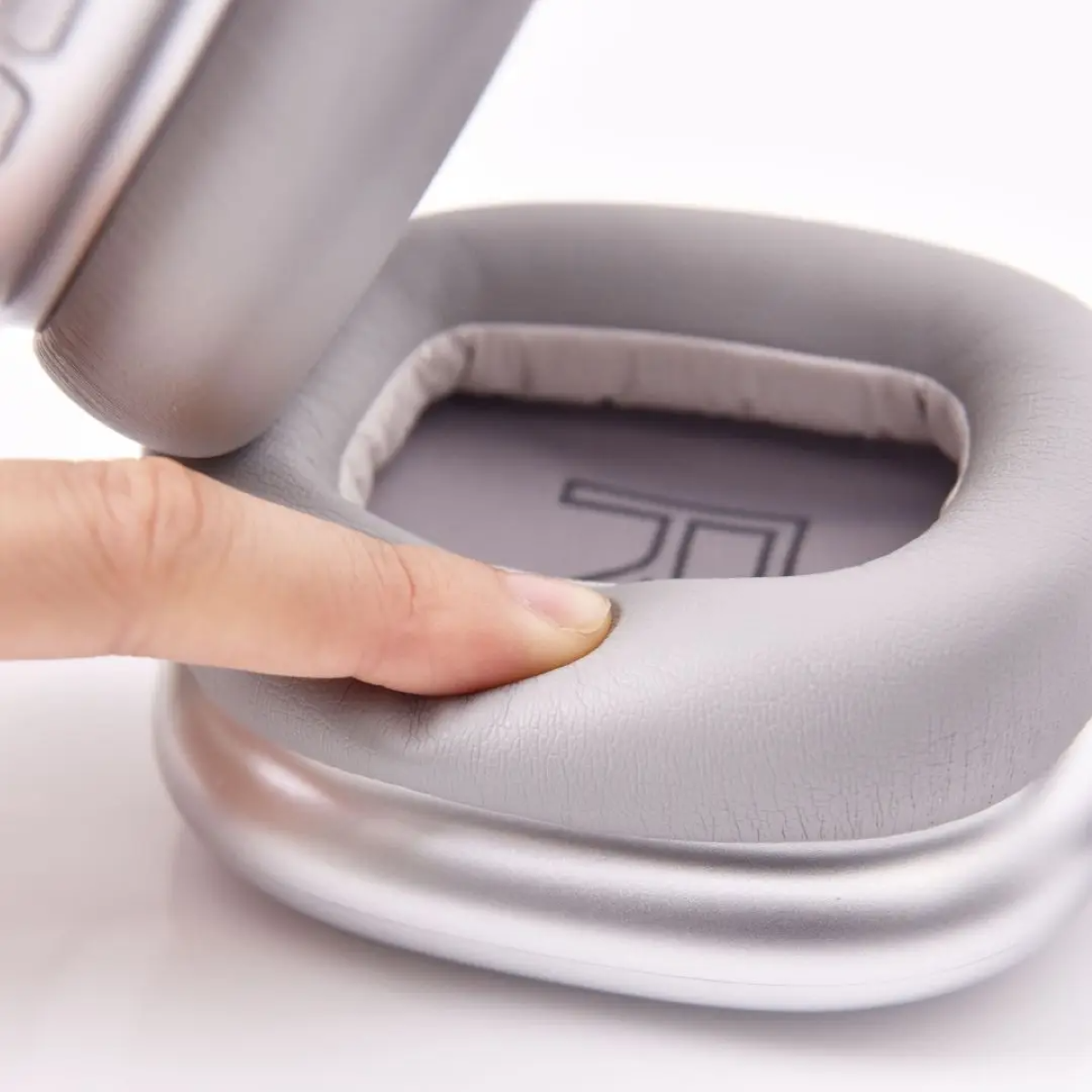 Devia Earbass Pro2 Anc Wireless Headset White - Silver