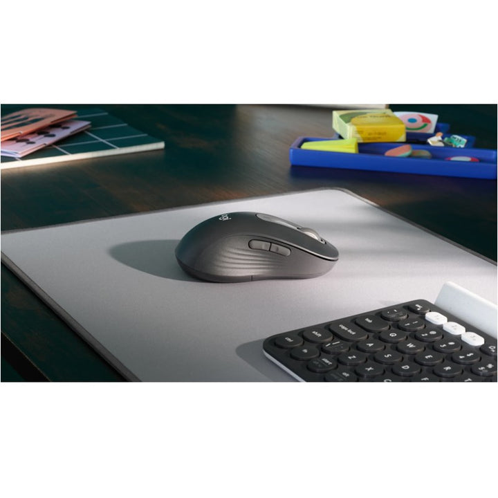 ماوس لاسلكي Logitech Signature M650 (مقاس كبير) - لون جرافيت