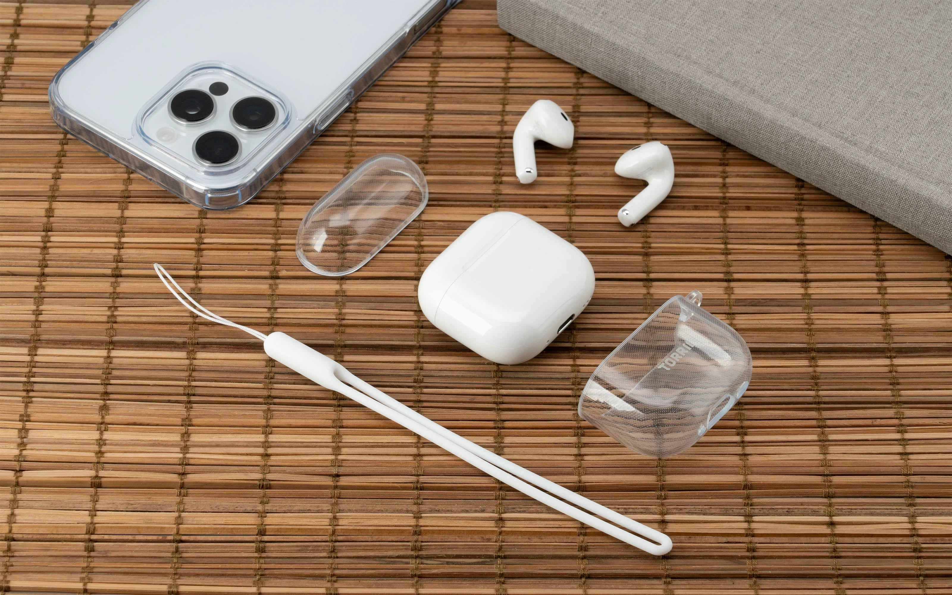 Torrii Bonjelly AirPods 4 Case - Clear - Tashqila