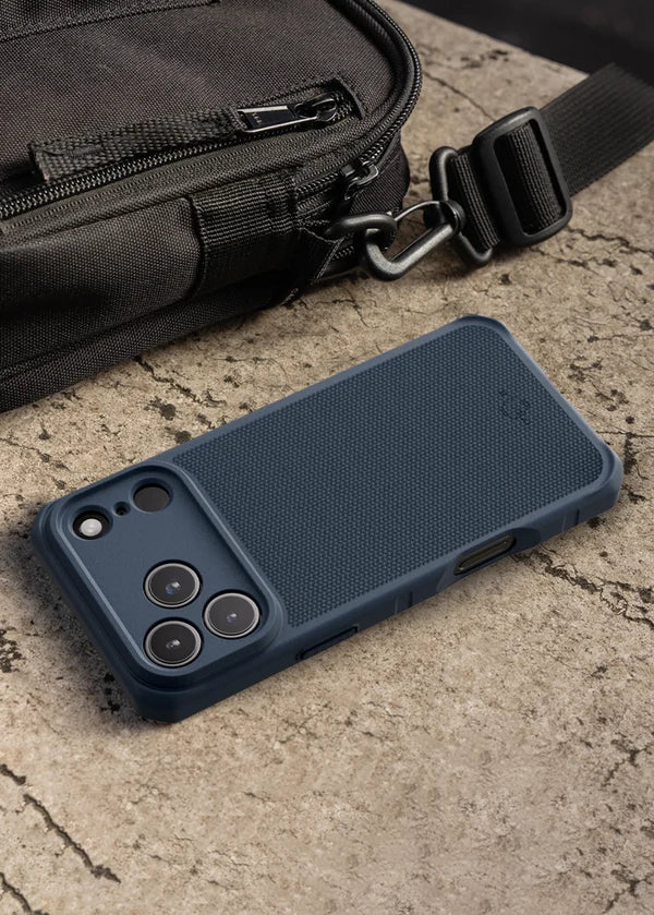 iPhone 18 Pro / 17 Pro, Itskins Hybrid Nylon Magsafe Cover - Dark Blue