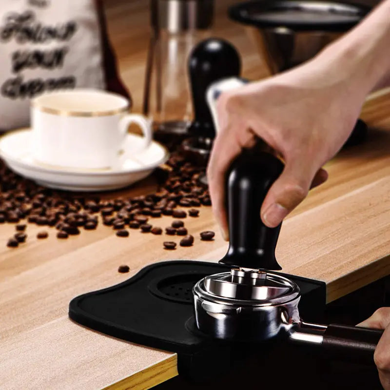 tamper-mat-with-portafilter-stand - Tashqila Kuwait
