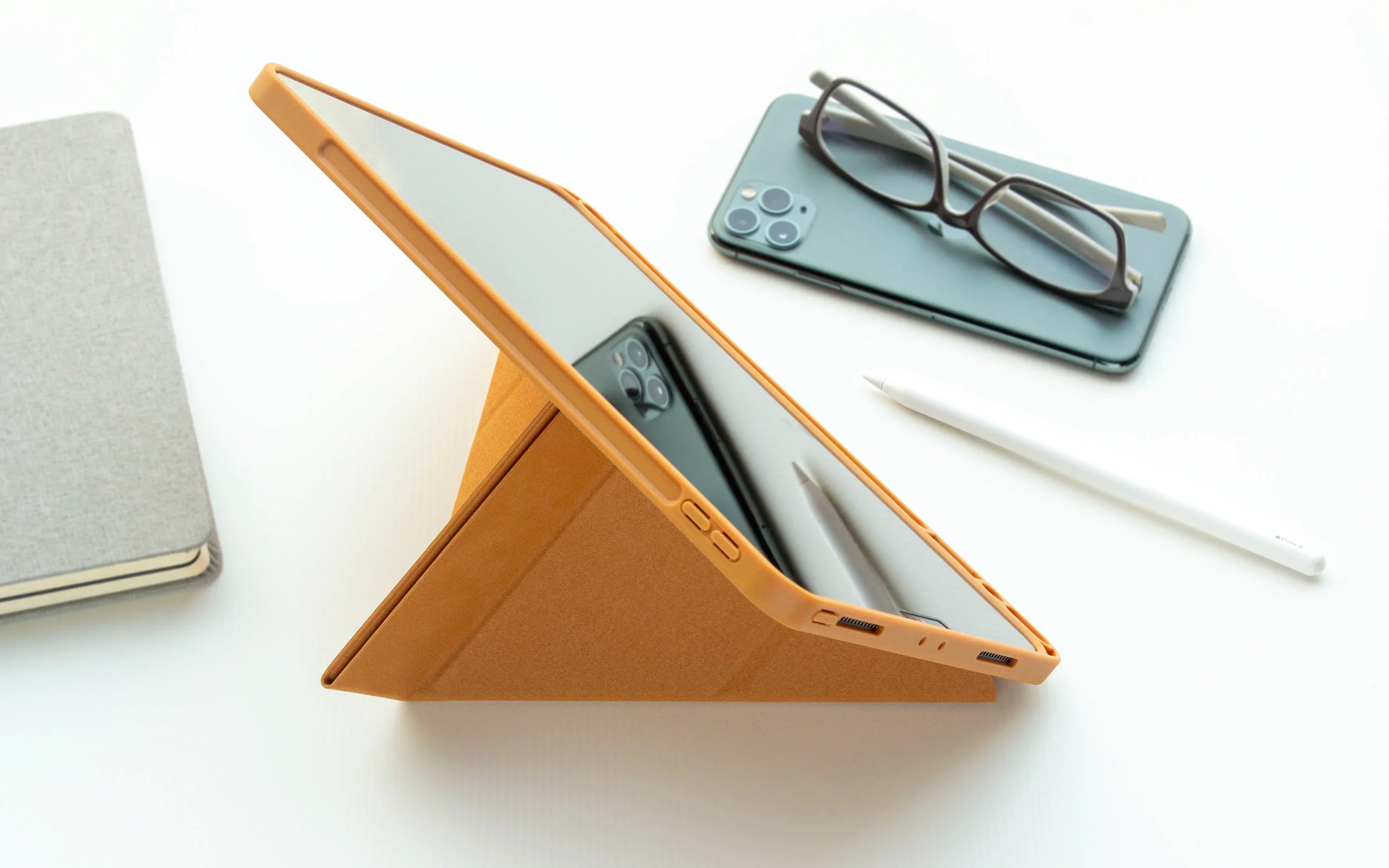 Torrii Torrio Plus Case For iPad Pro 11 (2020)- Brown - Tashqila