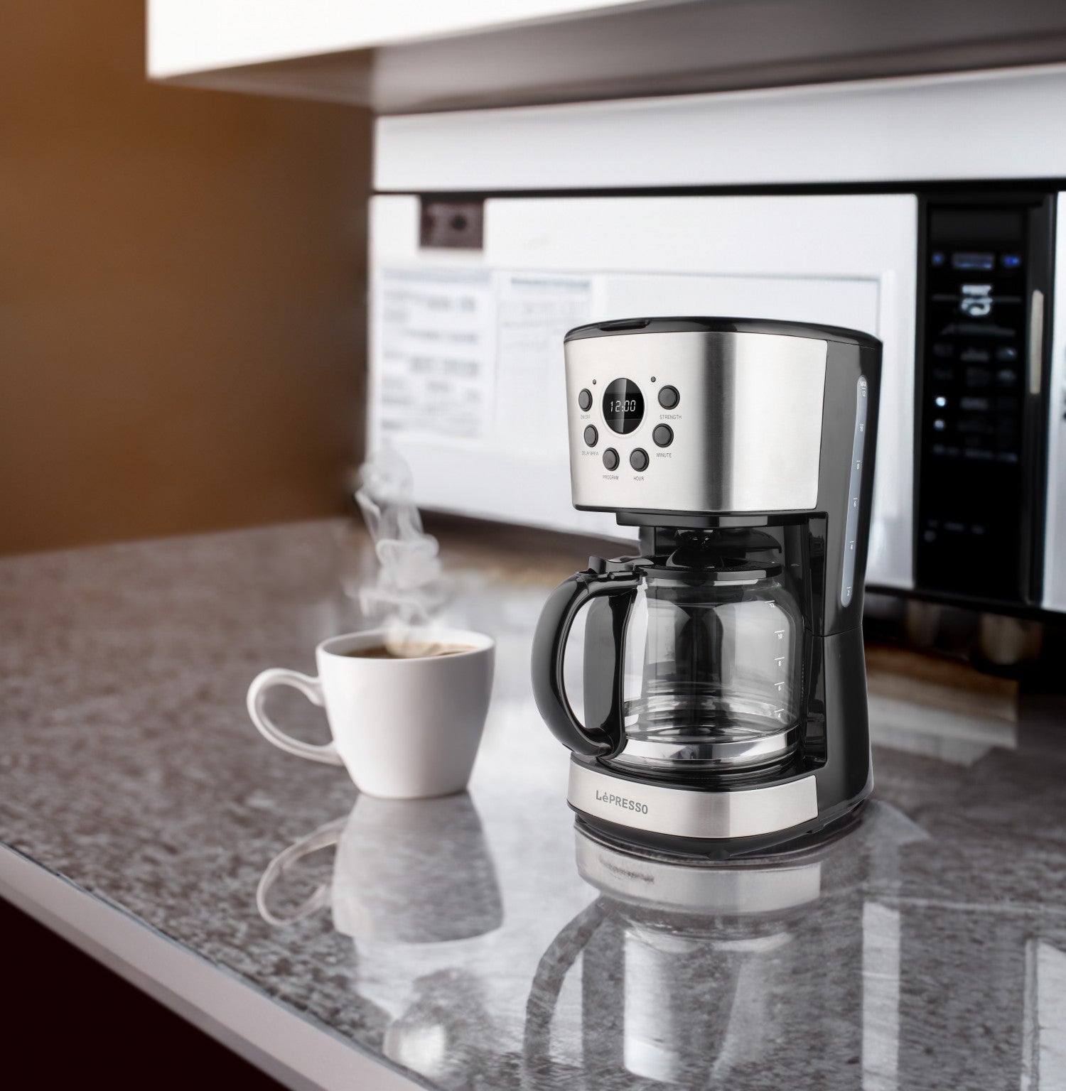 ماكينة صنع القهوة الرقمية بالتنقيط من ليبرسو مع وظائف ذكية سعة 1.5 لتر وقوة 900 وات- أسود