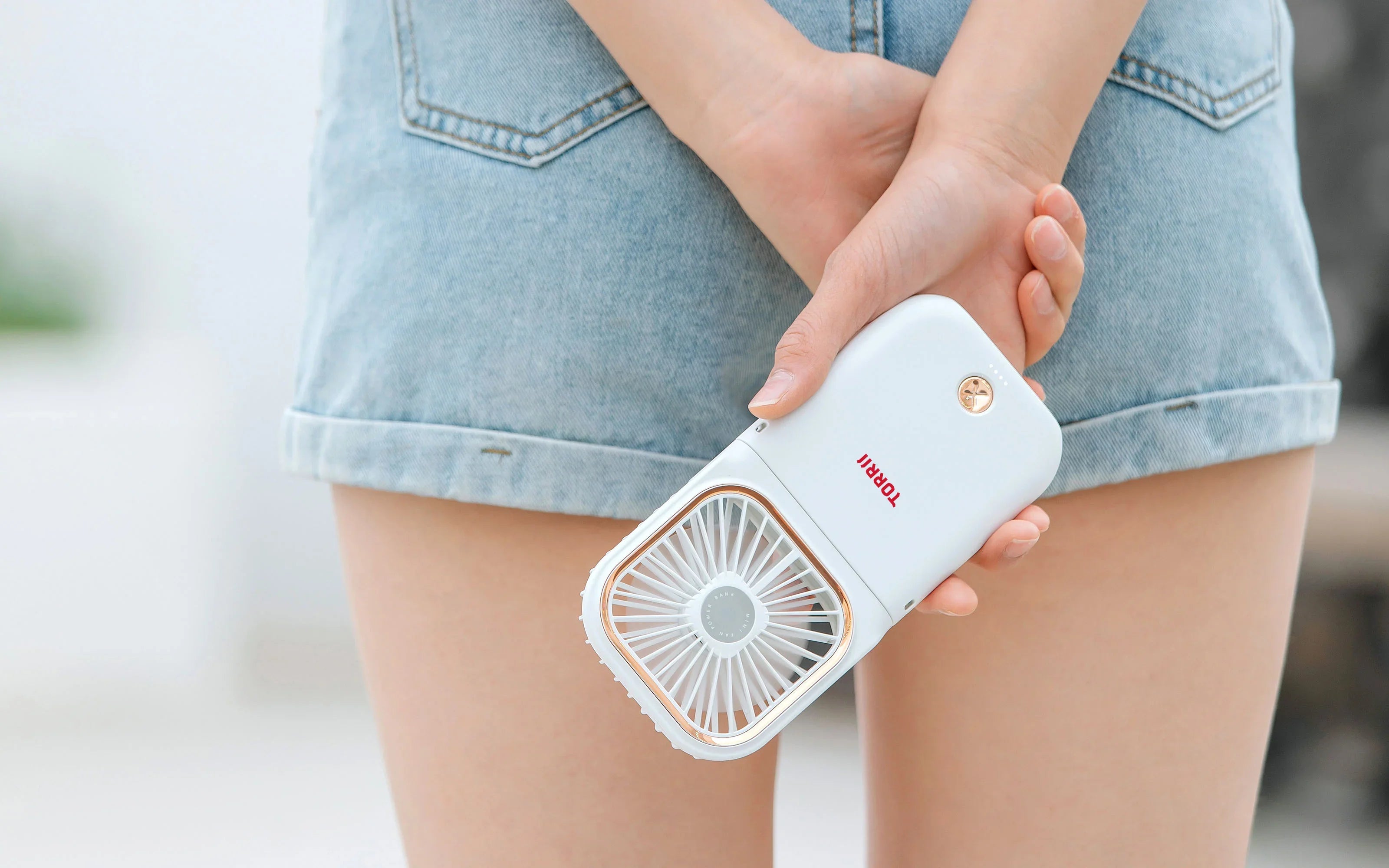 Torrii Cool Foldable Fan With 3000Mah Powerbank - White - Tashqila