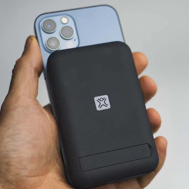 XtremeMac 10000mAh Magsafe Powerbank With Stand - Tashqila