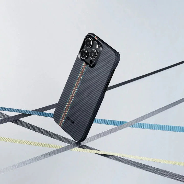 Pitaka iPhone 15 Pro Carbon Fibre Magsafe Cover - Black - Tashqila